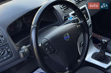 Седан Volvo S40 2012 в 