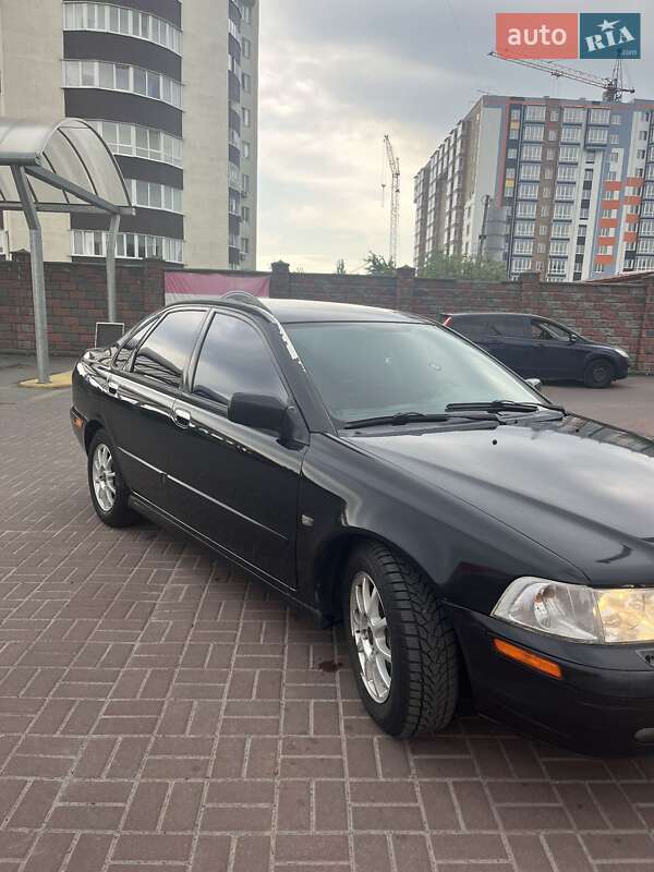 Седан Volvo S40 2004 в Рівному