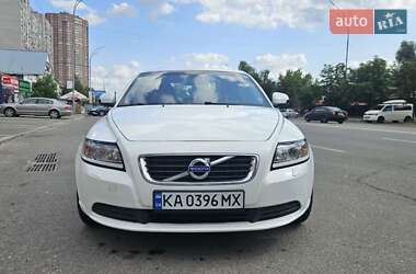 Седан Volvo S40 2011 в Києві