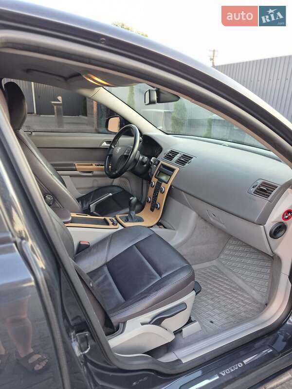 Седан Volvo S40 2009 в Шептицькому