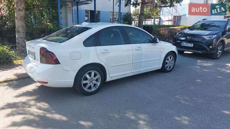 Седан Volvo S40 2009 в Черкассах