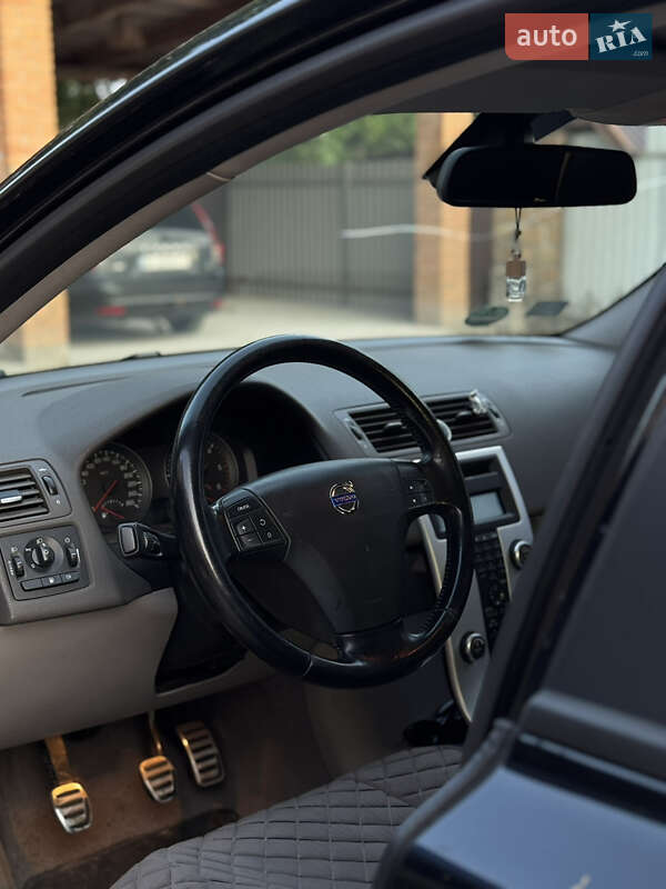 Седан Volvo S40 2009 в Киеве