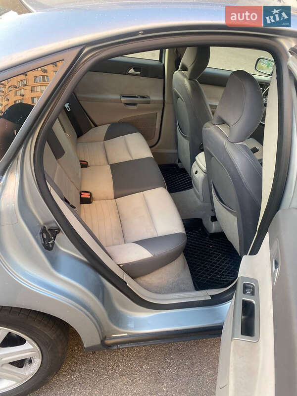 Седан Volvo S40 2006 в Чернигове