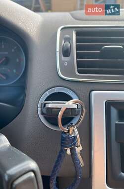 Седан Volvo S40 2011 в 