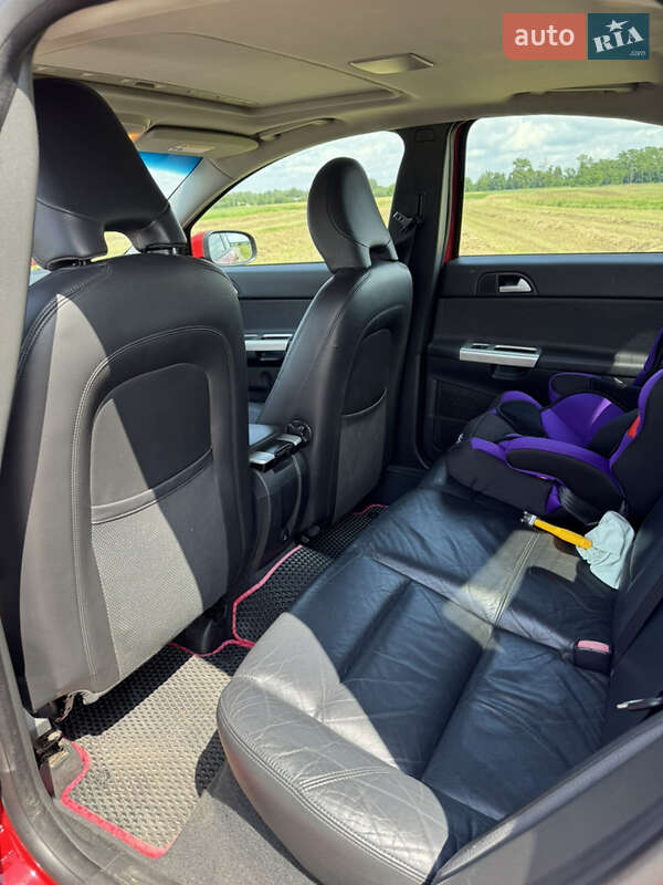 Седан Volvo S40 2010 в Чернигове