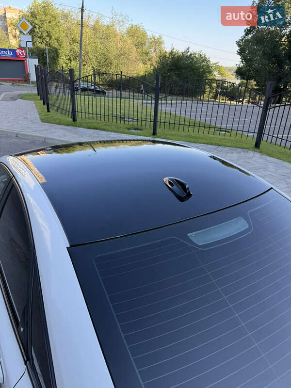 Седан Volvo S40 2012 в Запоріжжі