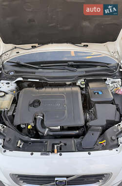 Седан Volvo S40 2008 в 