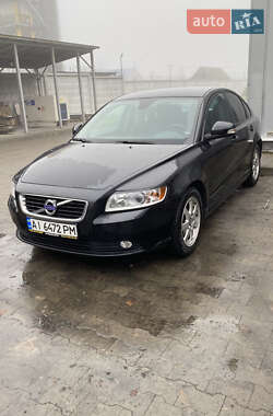 Седан Volvo S40 2012 в Василькові