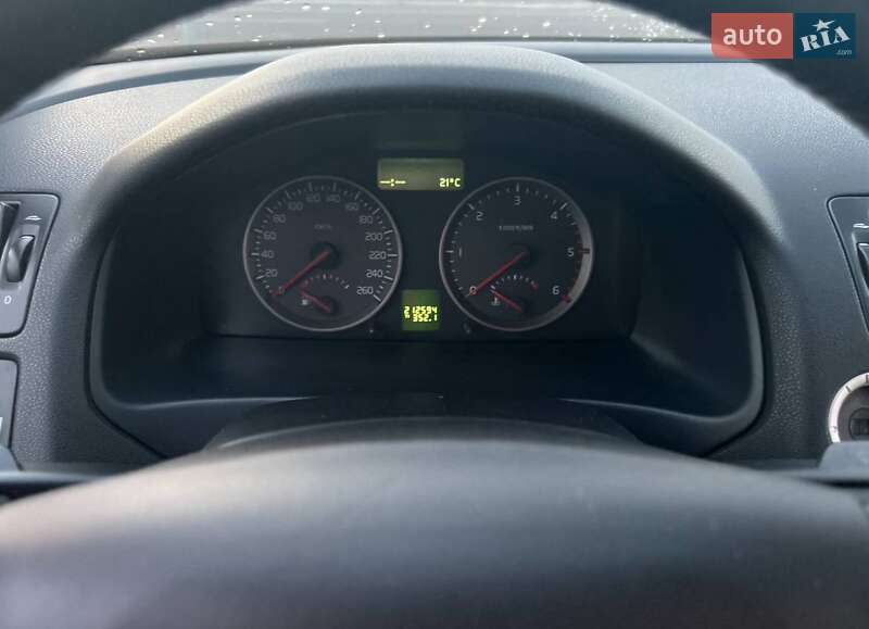 Седан Volvo S40 2006 в Киеве