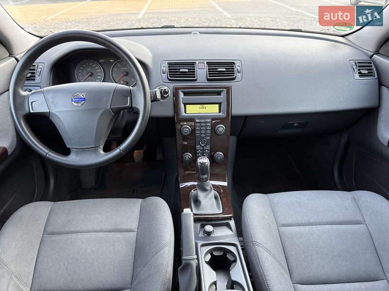 Седан Volvo S40 2006 в Луцке фото 13 Седан Volvo S40 2006 в Луцке