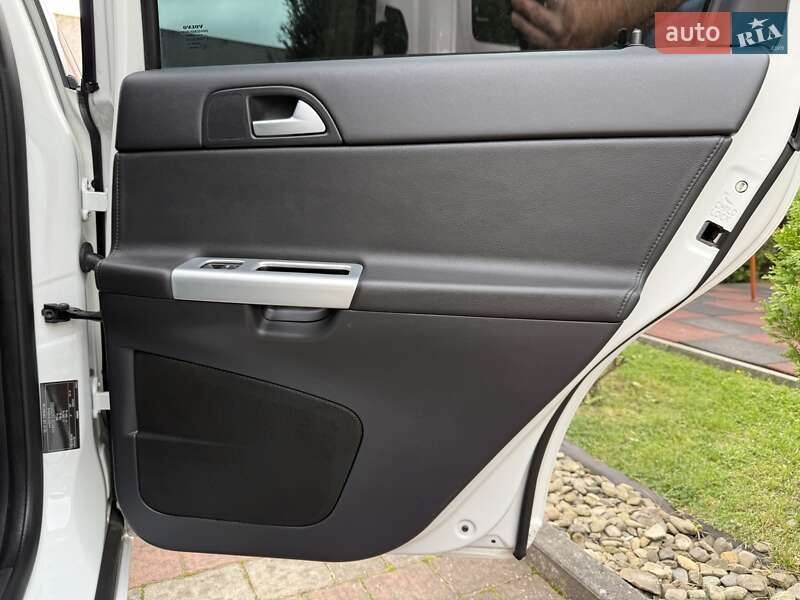 Седан Volvo S40 2010 в Стрые