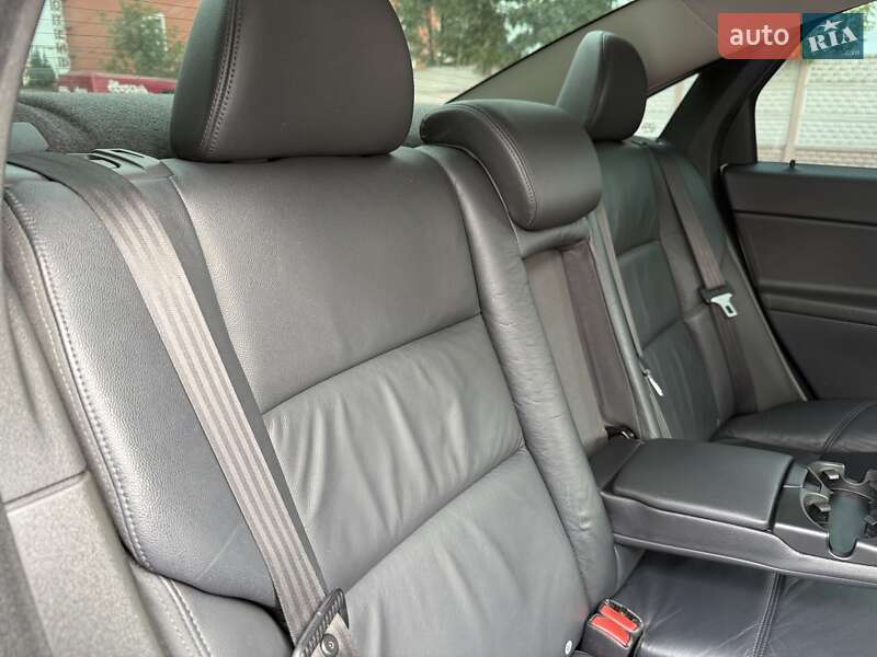 Седан Volvo S40 2010 в Стрые