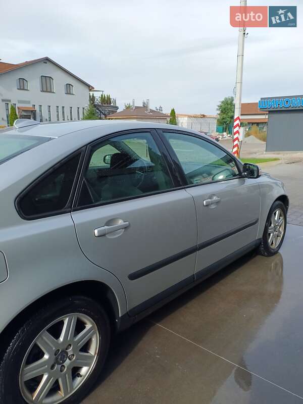 Седан Volvo S40 2007 в Києві