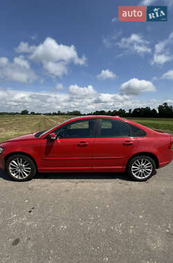 Седан Volvo S40 2010 в 