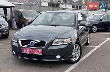 Седан Volvo S40 2012 в 