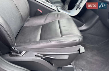 Седан Volvo S40 2012 в 