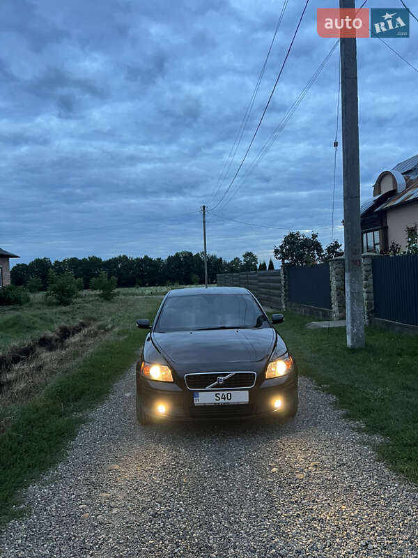 Седан Volvo S40 2006 в 