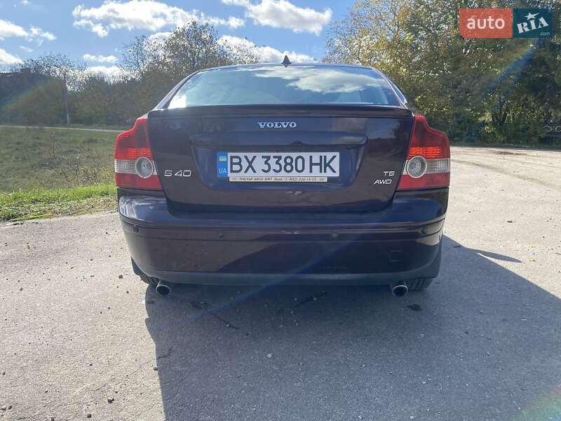 Седан Volvo S40 2006 в Староконстантинове