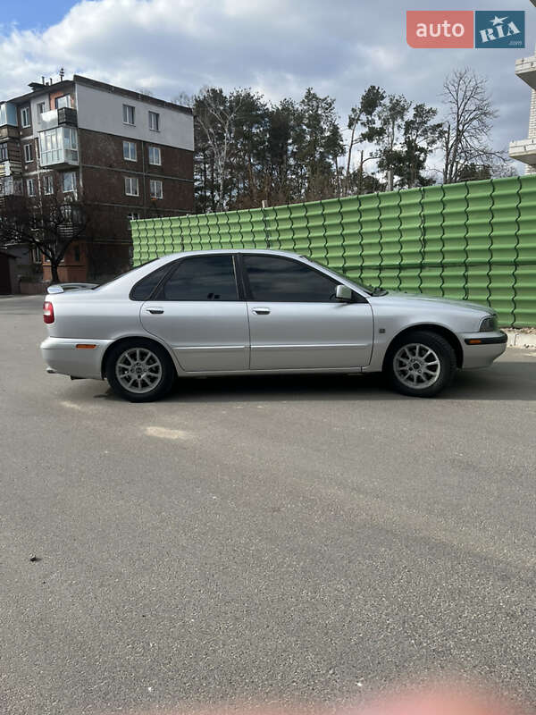 Седан Volvo S40 2004 в Чернігові фото 2 Седан Volvo S40 2004 в Чернігові