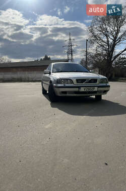 Седан Volvo S40 2004 в 