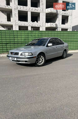 Седан Volvo S40 2004 в Чернігові