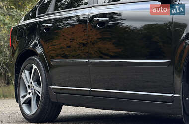 Седан Volvo S40 2012 в 