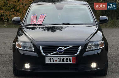 Седан Volvo S40 2012 в 
