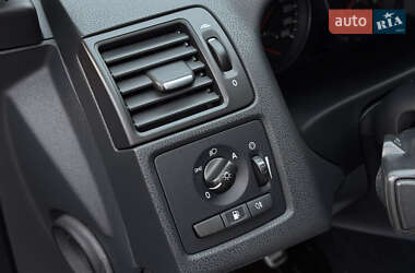 Седан Volvo S40 2012 в 