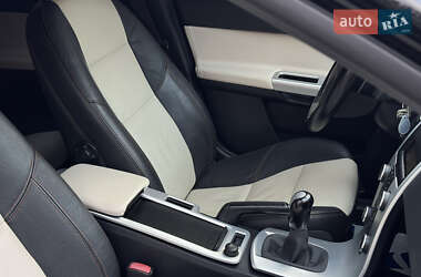 Седан Volvo S40 2012 в 