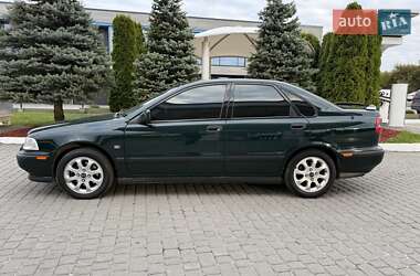 Седан Volvo S40 2000 в 