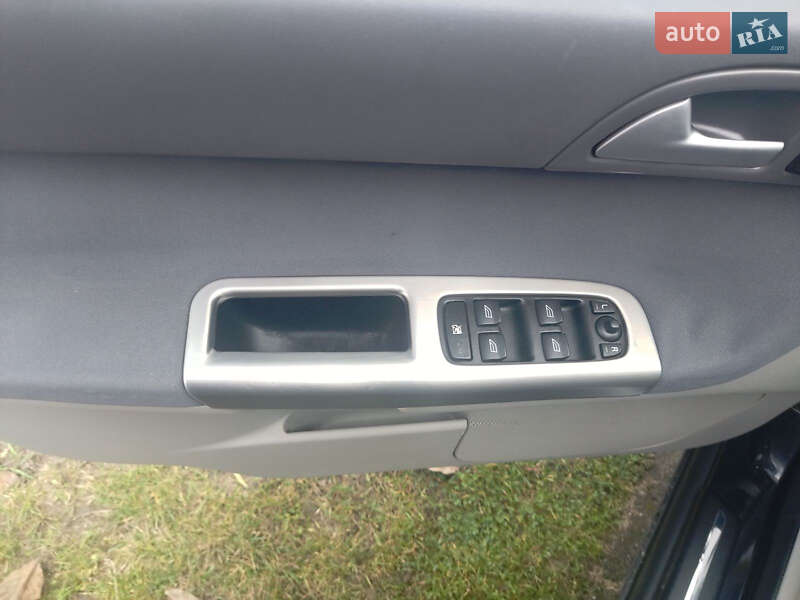 Седан Volvo S40 2005 в Киеве фото 11 Седан Volvo S40 2005 в Киеве