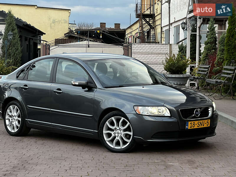 Седан Volvo S40 2011 в Стрые фото 22 Седан Volvo S40 2011 в Стрые