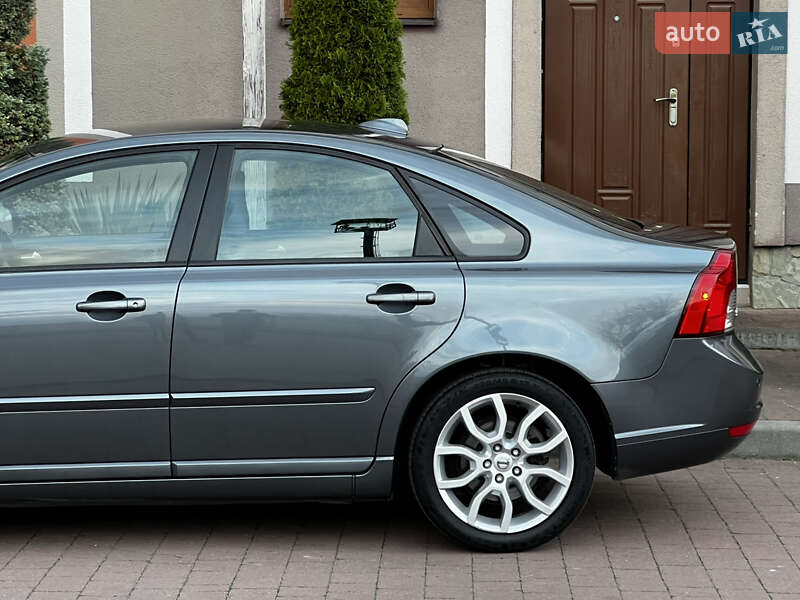 Седан Volvo S40 2011 в Стрые фото 72 Седан Volvo S40 2011 в Стрые