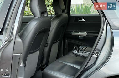 Седан Volvo S40 2011 в  фото 94 Седан Volvo S40 2011 в