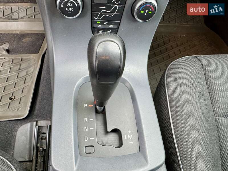 Седан Volvo S40 2011 в Киеве