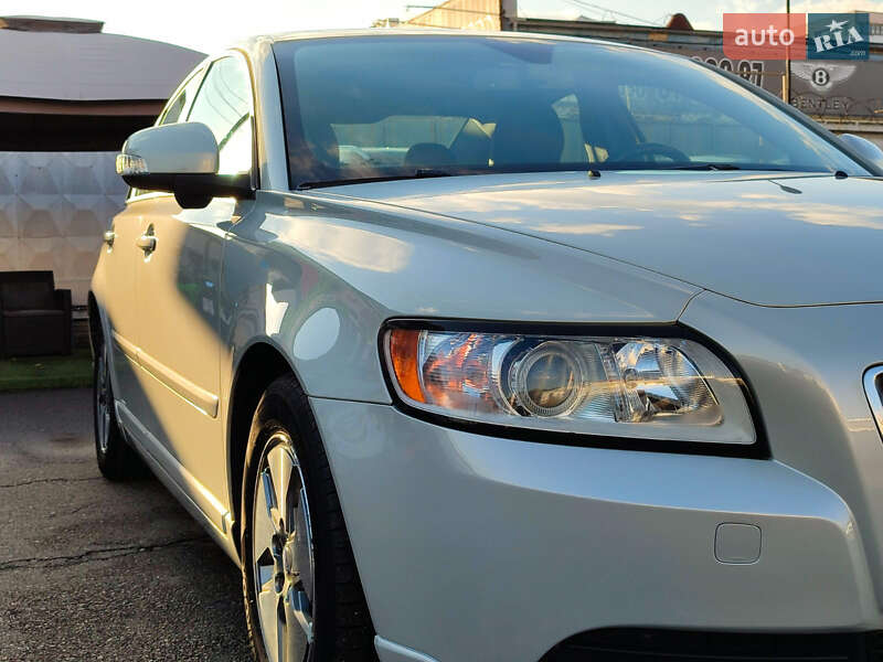 Седан Volvo S40 2011 в Киеве фото 3 Седан Volvo S40 2011 в Киеве