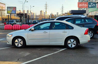 Седан Volvo S40 2011 в Киеве