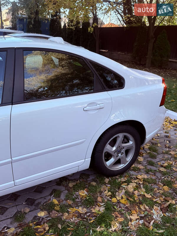 Седан Volvo S40 2012 в Киеве фото 14 Седан Volvo S40 2012 в Киеве