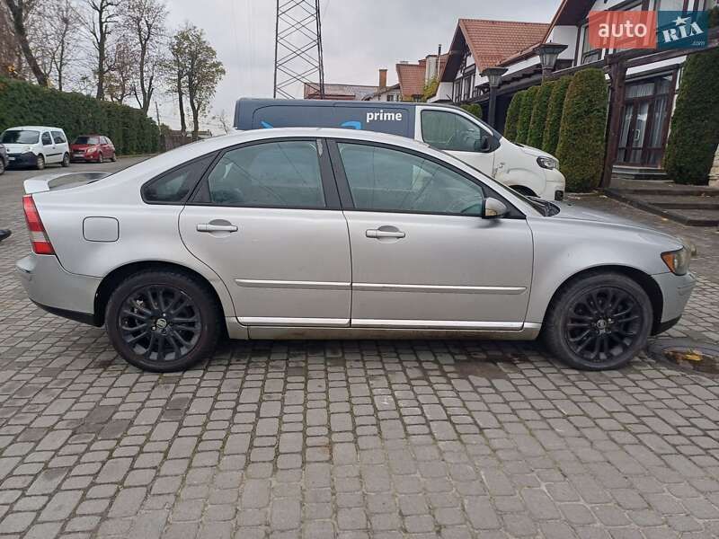 Седан Volvo S40 2004 в Винниках фото 2 Седан Volvo S40 2004 в Винниках