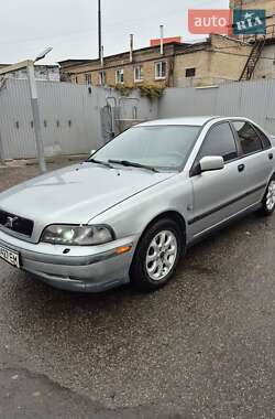 Седан Volvo S40 2000 в Киеве