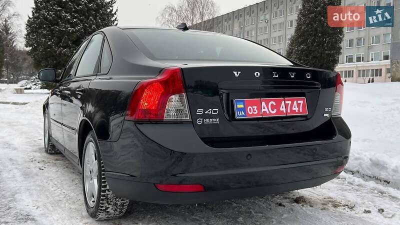 Volvo S40 2010 Volvo S40 2010