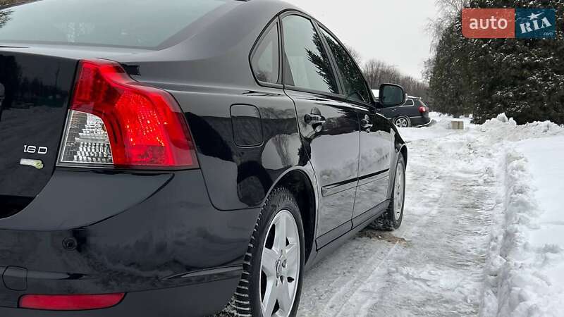 Седан Volvo S40 2010 в Луцьку