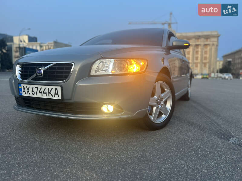 Седан Volvo S40 2008 в Харкові