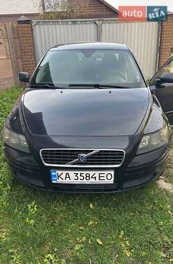 Седан Volvo S40 2006 в Киеве