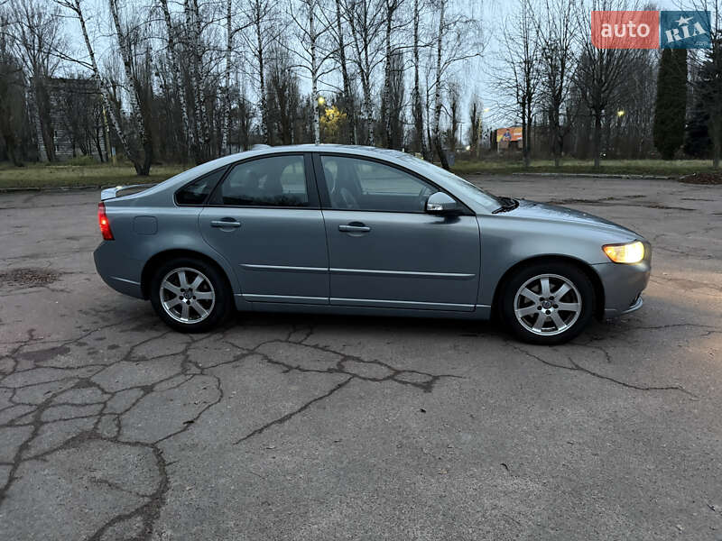 Седан Volvo S40 2012 в Житомирі