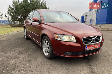 Седан Volvo S40 2009 в Луцке