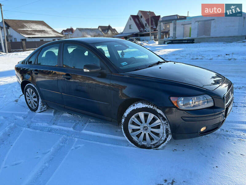 Седан Volvo S40 2005 в Киеве фото 6 Седан Volvo S40 2005 в Киеве