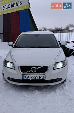 Седан Volvo S40 2012 в Умані