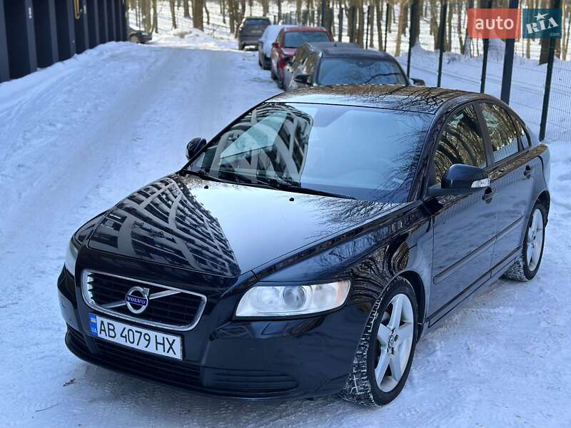 Седан Volvo S40 2011 в Виннице