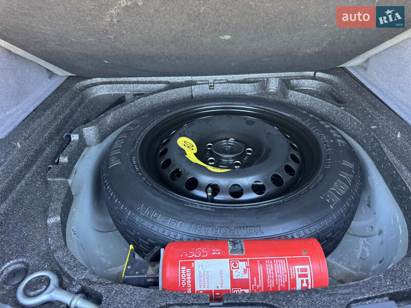 Седан Volvo S40 2011 в Стрые фото 22 Седан Volvo S40 2011 в Стрые